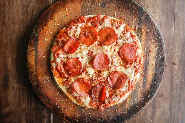 Pizza Personal de Queso